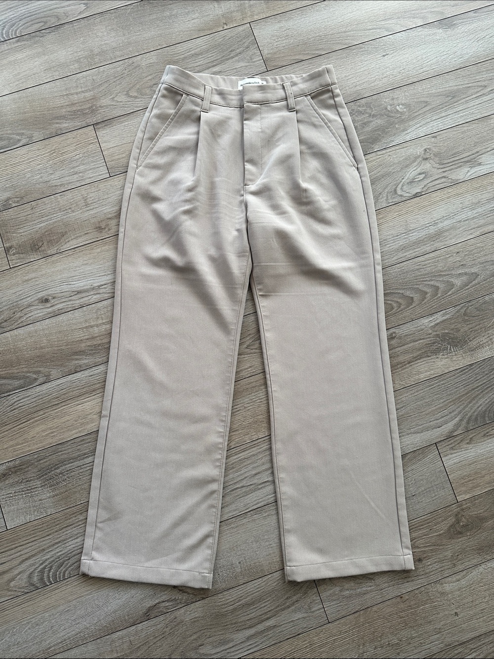 Classic Pleated Slim Trousers - Light Beige